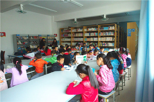 震后八年：朗朗书声传来，梦想之花开放