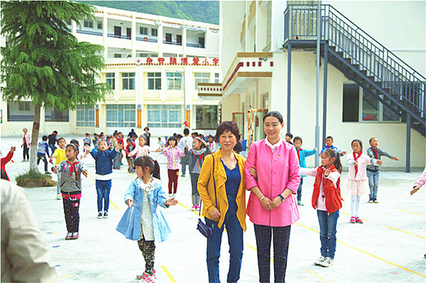震后八年：朗朗书声传来，梦想之花开放