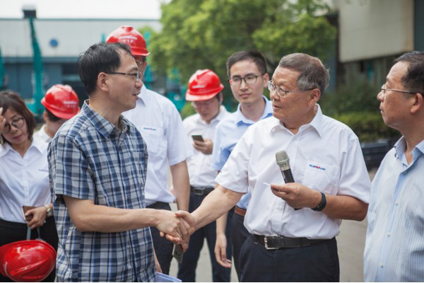 商务部合作司刘民强副司长一行调研江山智能