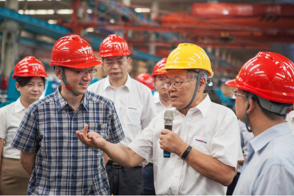 商务部合作司刘民强副司长一行调研江山智能