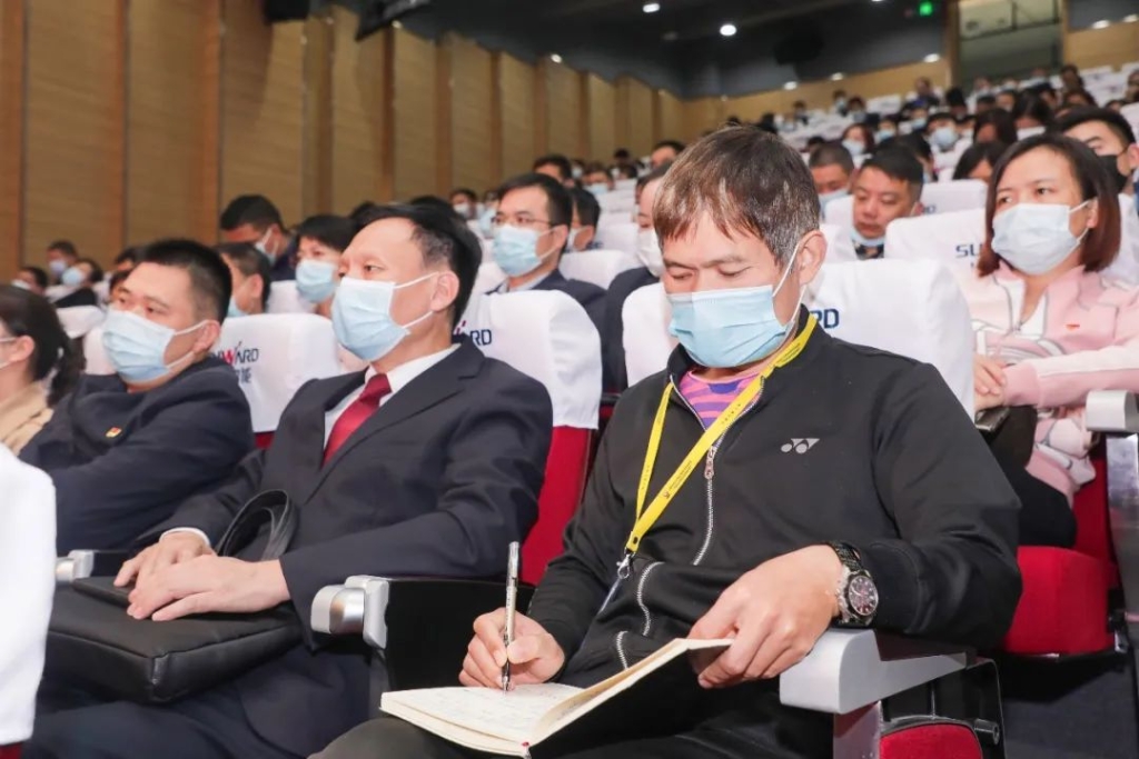 惟创新者胜——进建贯彻习近平总书记调查湖南沉要讲话心灵省委宣讲团长沙分团宣讲汇报会在江山智能开讲