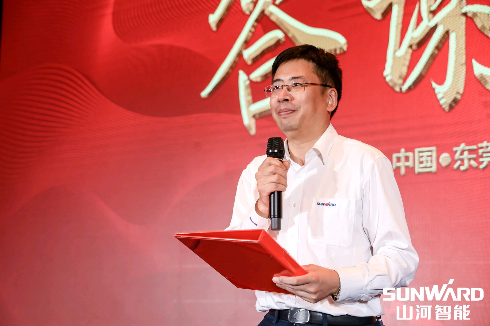 创桩工行业互换会最高纪录！江山智能2021年全国客户互换会汉中站圆满进行