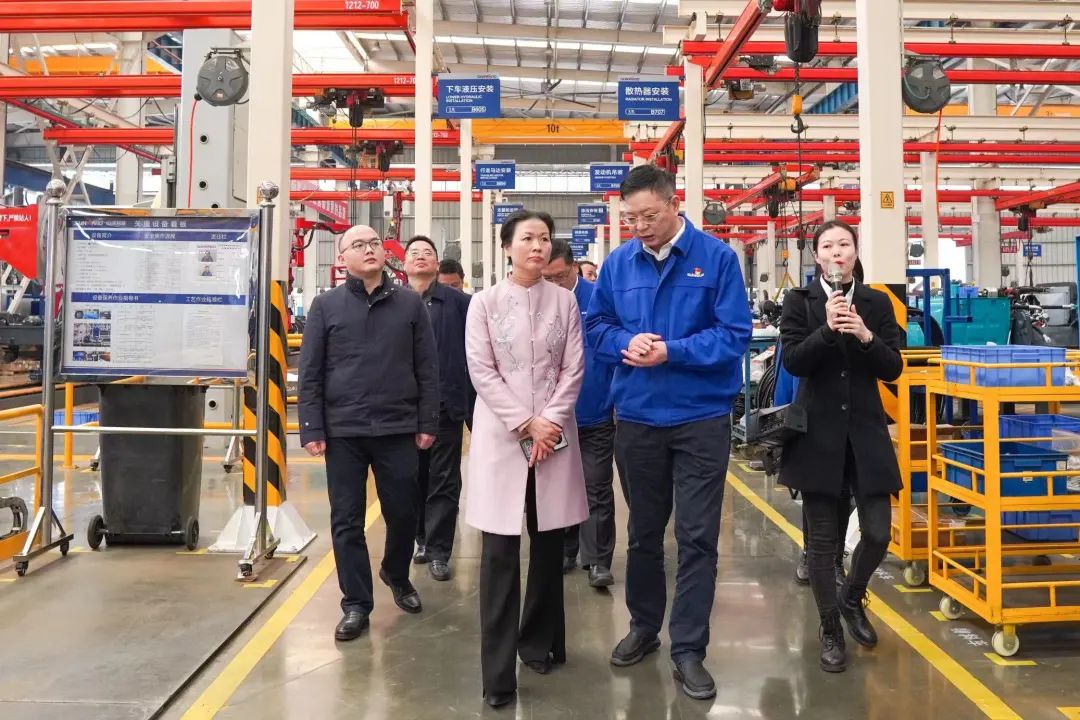 长沙市总工会、长沙经开区总工会一行调研江山智能