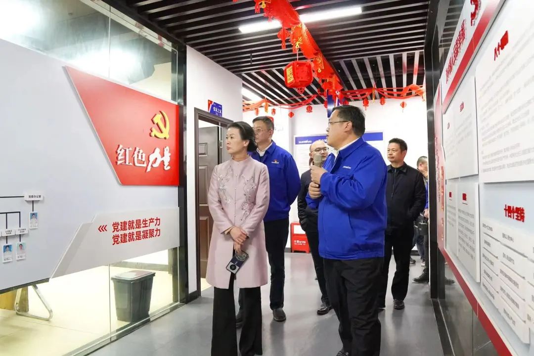 长沙市总工会、长沙经开区总工会一行调研江山智能