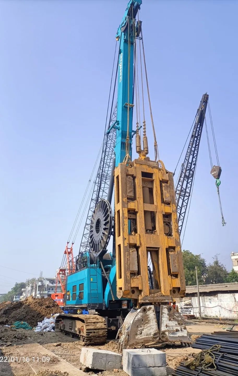 20220317090530_42628 感激信!江山智能SWHG70液压抓斗助力海表基础施工获注定