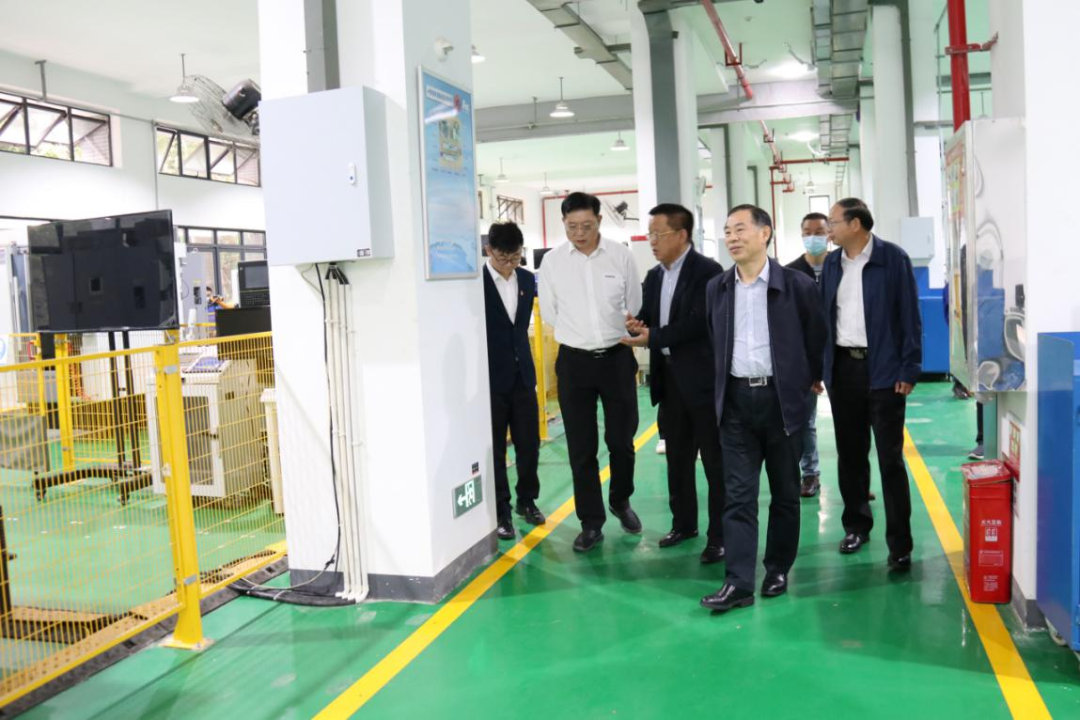 20220505120041_31941 校企合作谱新篇!又一所江山智能参建学院成立