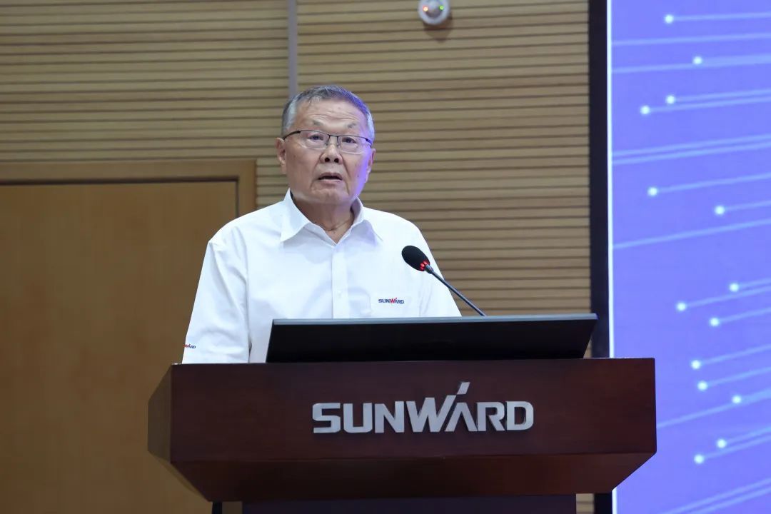 创新引领，智造未来！“2022院士专家长沙杏妆高端设备高质量发展钻研会隆沉进行