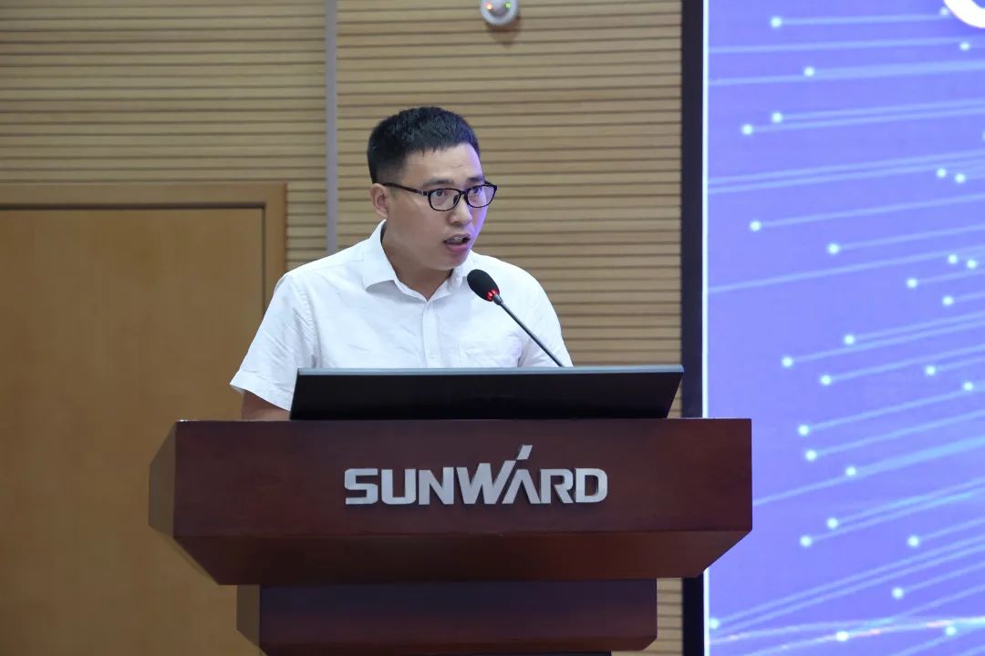 创新引领，智造未来！“2022院士专家长沙杏妆高端设备高质量发展钻研会隆沉进行