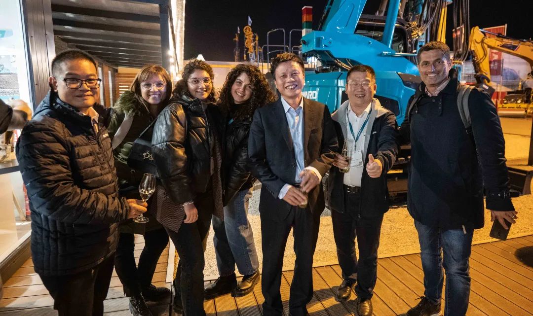 20221102092929_59239 Bauma 2022 | 一组火热现场图带您沉温江山智能德国宝马展之旅