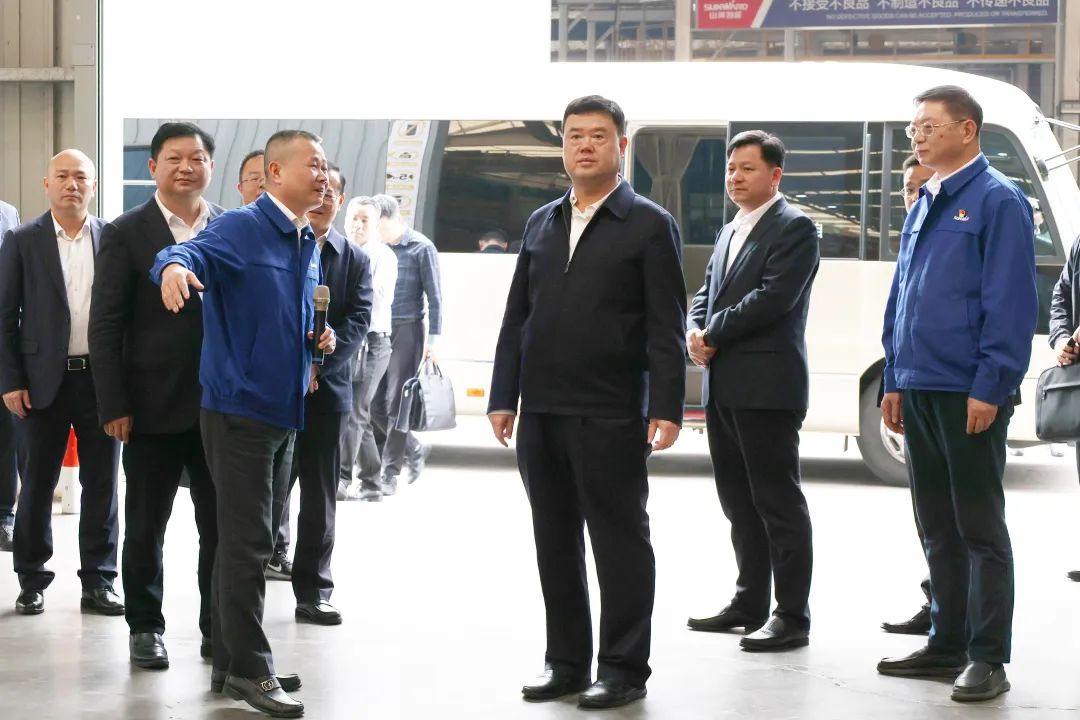 20230414105529_75646 湖南省委政法委书记魏建锋调研江山智能