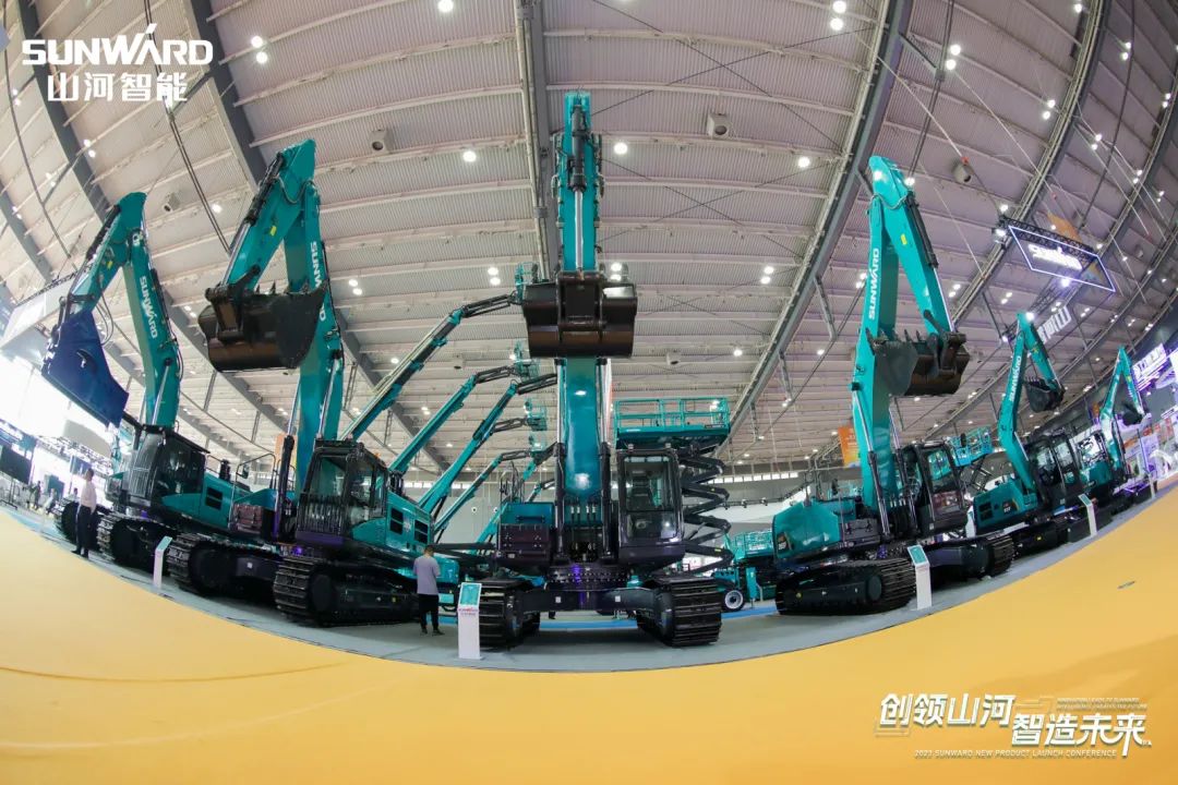 闪灼2023 CICEE！看江山智能“明星产品”有多“炫”