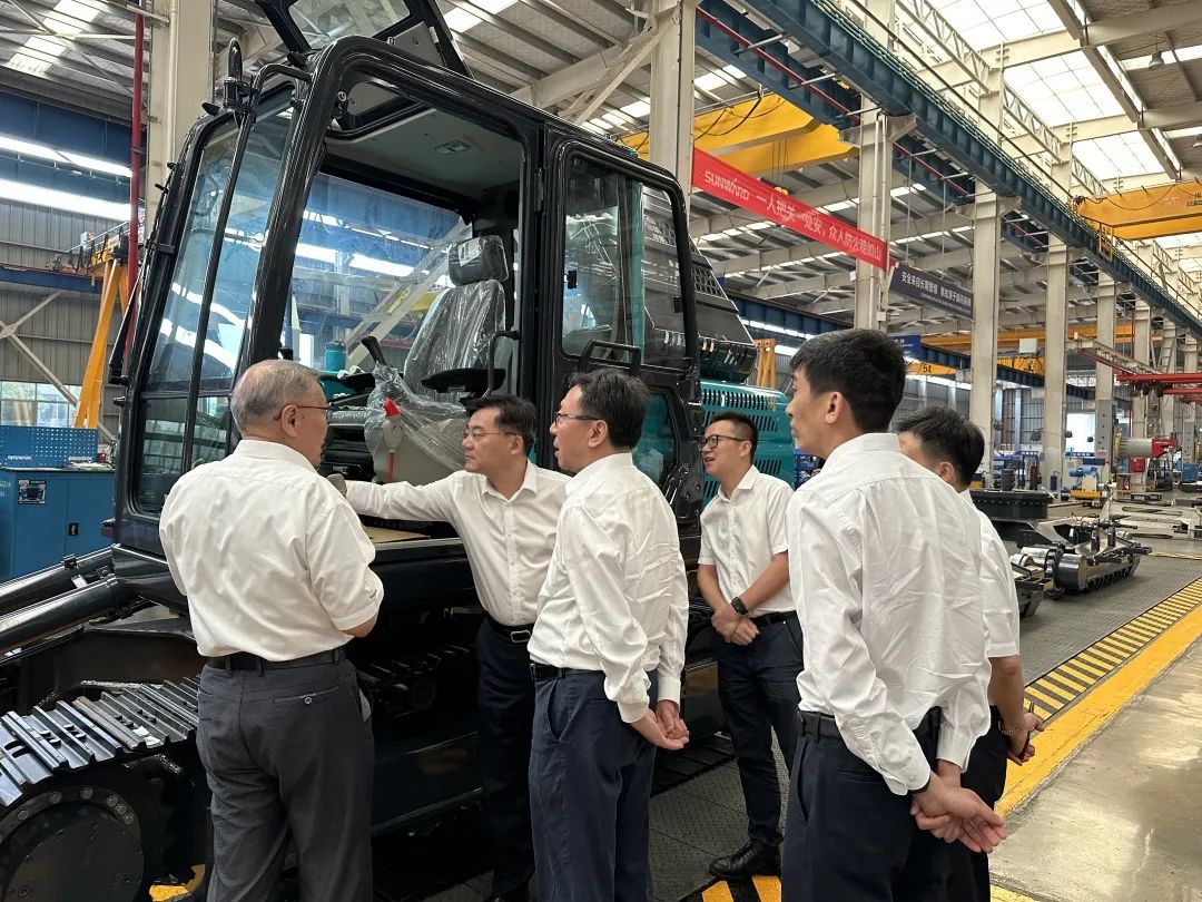中国联通集团副总经理梁宝俊到访江山智能