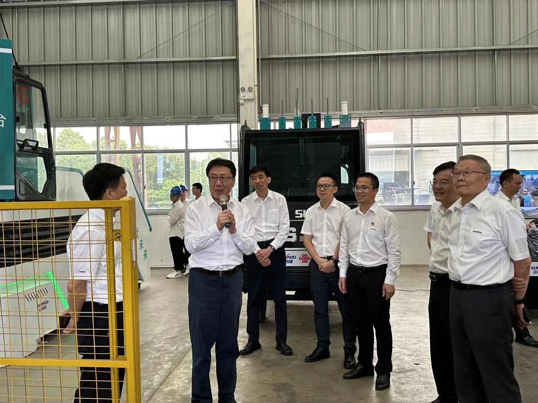 中国联通集团副总经理梁宝俊到访江山智能