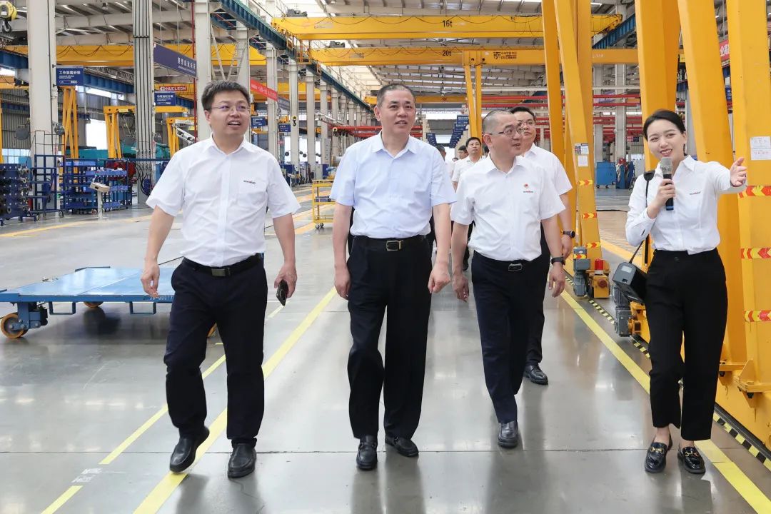 中铁城建集团党委书记、董事长申景涛到访江山智能