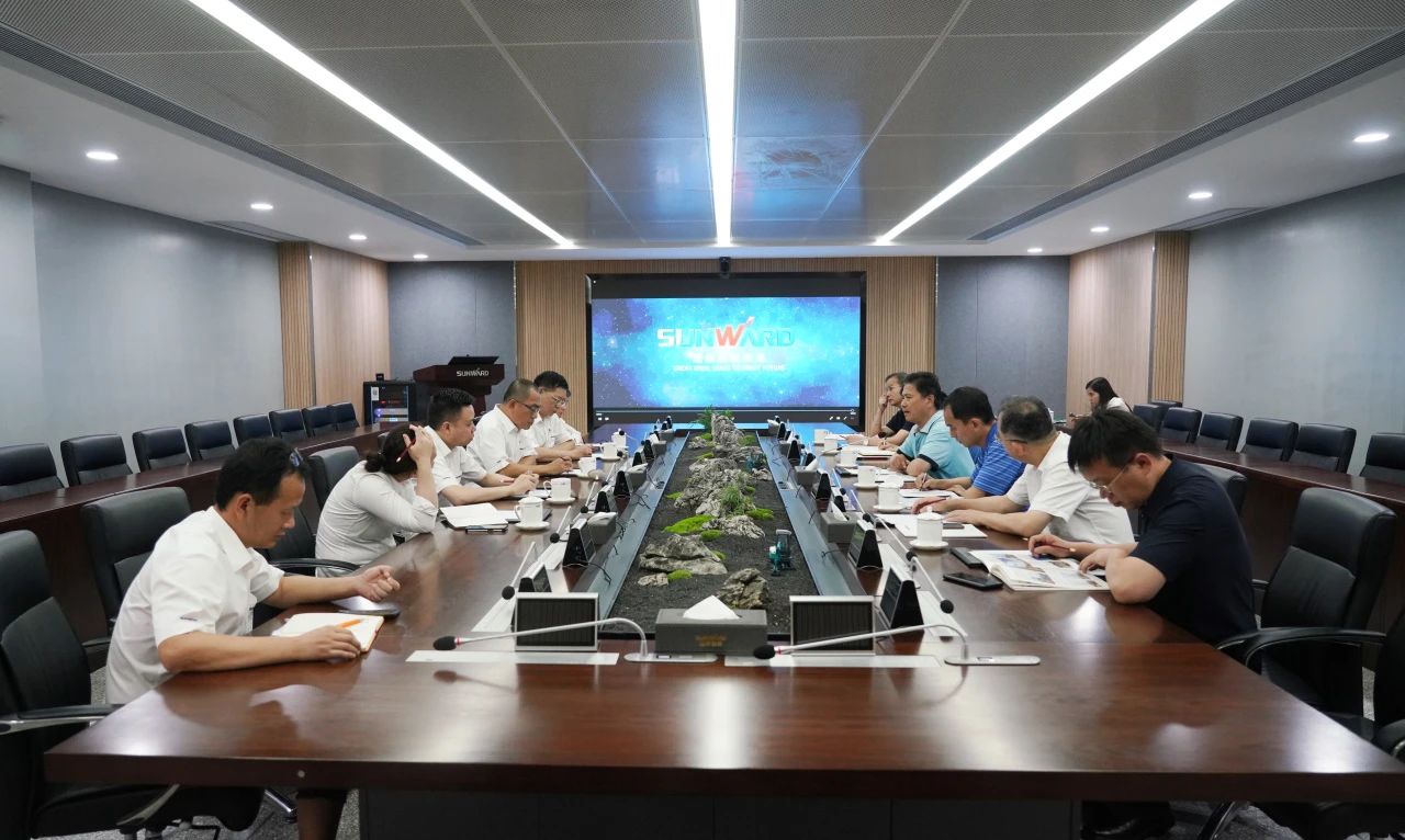 中国贸促会调研江山智能