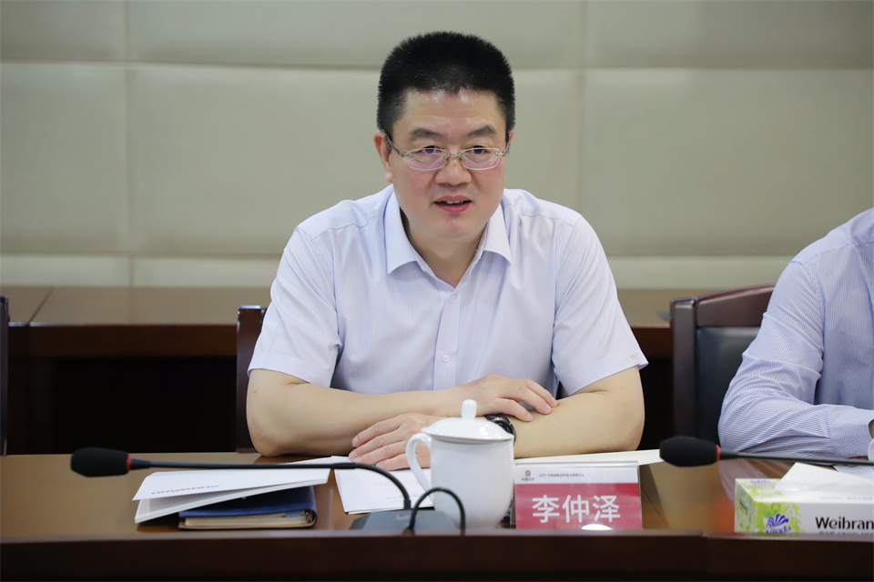 20240510174202_66199 “双向奔赴 合作共赢”江山智能与中钨高新签定战术合作和谈