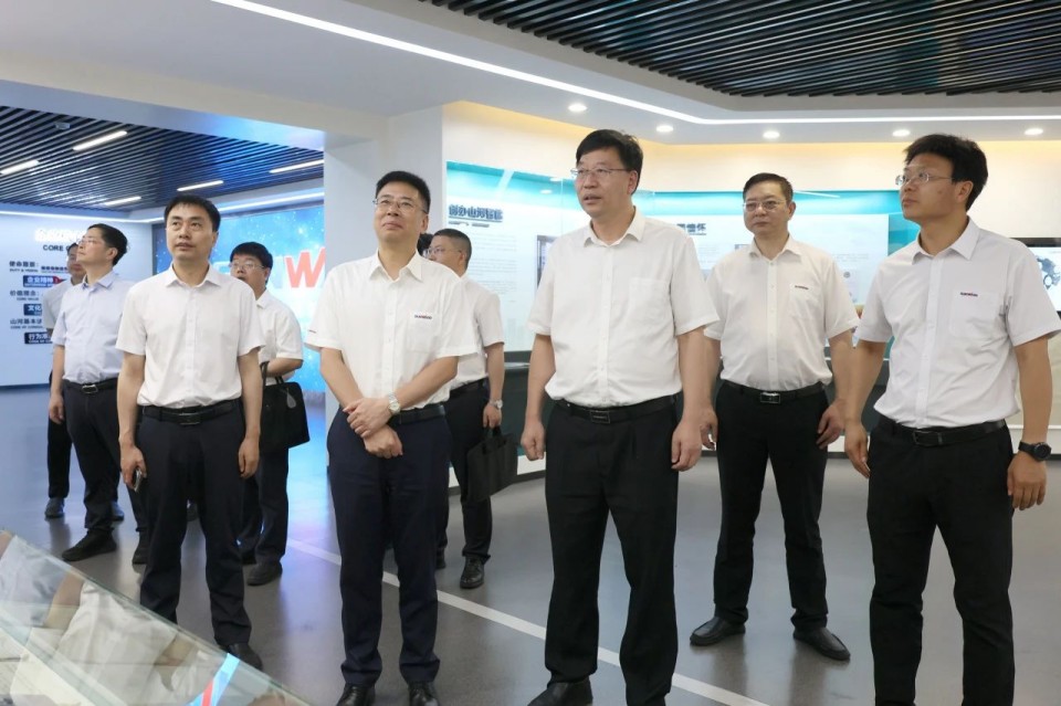 中国工程院院士、中南林业科技大学党委书记吴义强一行到江山智能发展访企拓岗活动