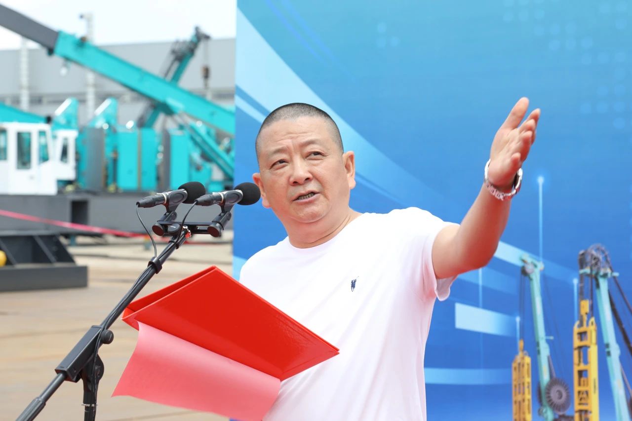 “破纪录王者”再出征！江山智能SWDM800旋挖钻机成功交机