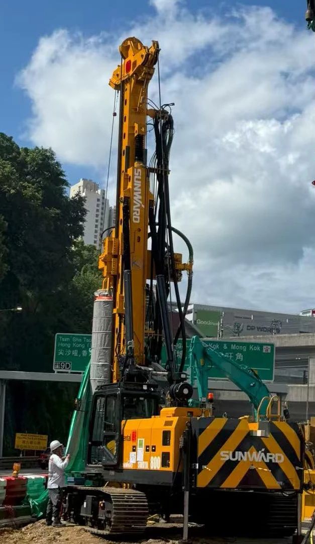 硬核首秀！江山智能SWDTH800大直径潜孔锤钻机进击香港市场