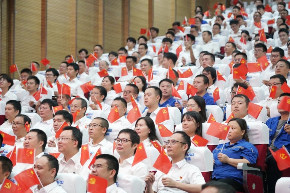 20250904081433_55648 江山智能组织集中收看留想中国人民抗日战争暨世界反法西斯战争成功80周年大会