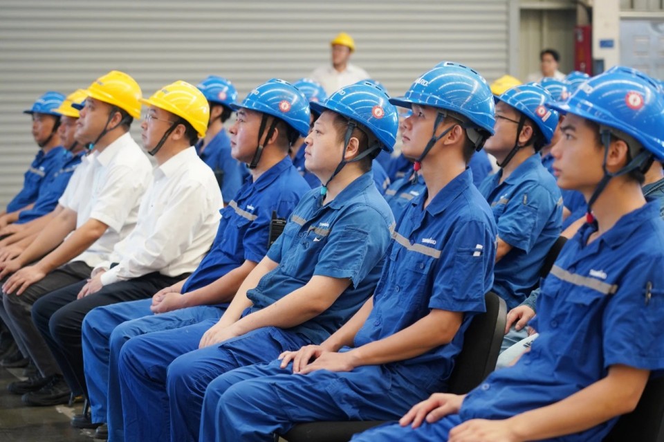 20250904081445_81506 江山智能组织集中收看留想中国人民抗日战争暨世界反法西斯战争成功80周年大会