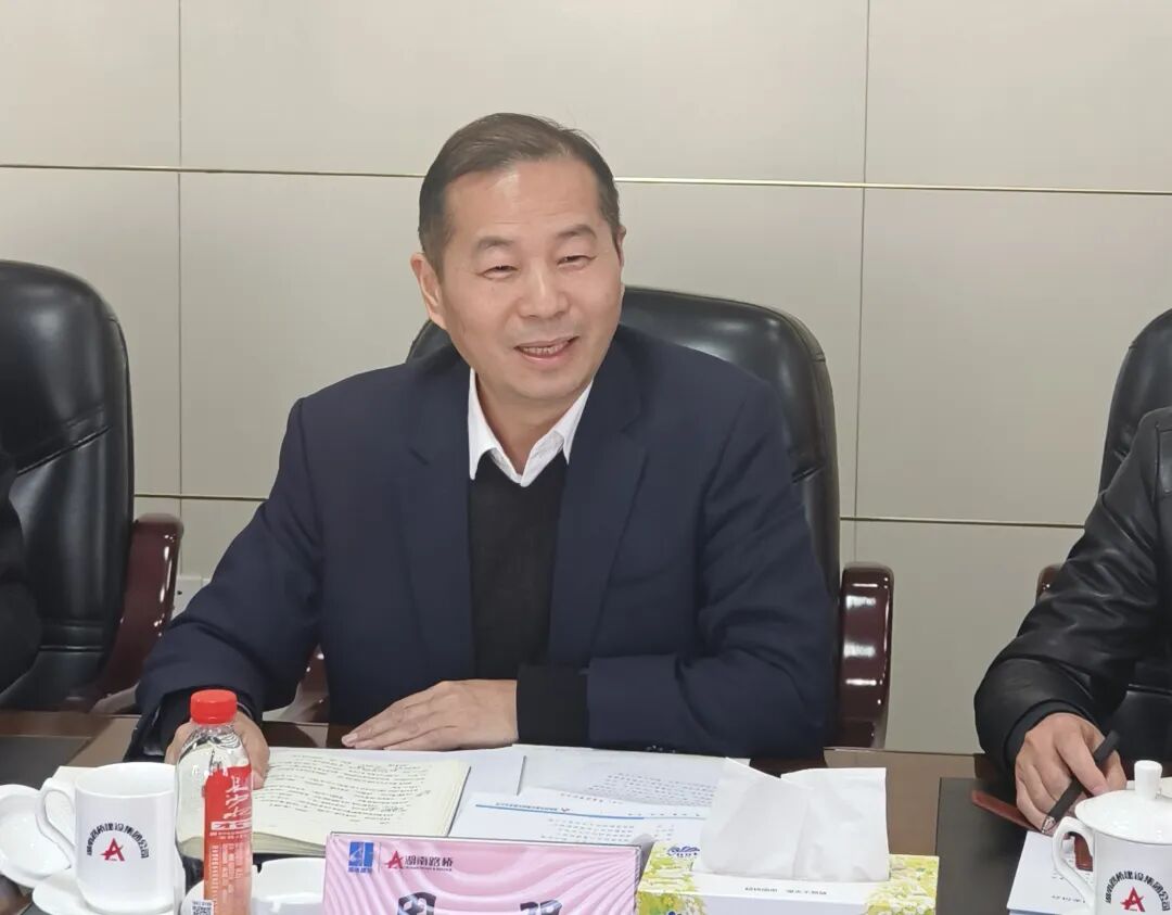 江山智能与湖南路桥深入战术合作，共筑智能绿色建造新标杆